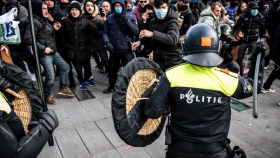 На протестах фермеров в Нидерландах задержано более 100 человек